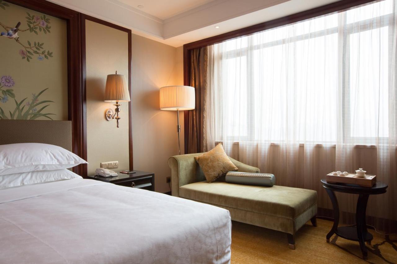 Sheraton Shantou Hotel Exterior foto